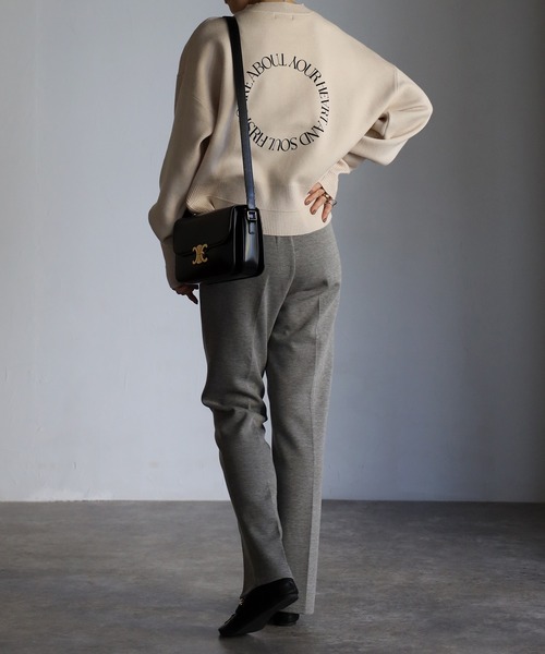 BONJOUR SAGAN バックロゴニットプルオーバー　navy Bonjour Sagan（ボンジュールサガン）の「バックロゴニットプル
