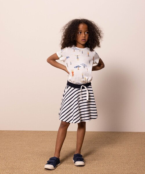 PETIT BATEAU（プチバトー）の「プリント半袖Ｔシャツ（Tシャツ/カットソー・キッズ・オフホワイト・6YEAR/8YEAR/10YEAR/12YEAR）」の9枚目の写真