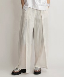 スリットレイヤードパンツ