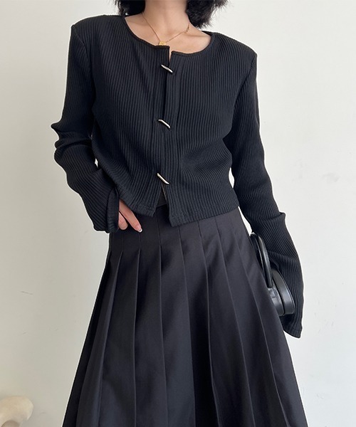 chuclla（チュクラ）の「カラビナ デザインリブカットソー chw23s037（カーディガン/ボレロ・レディース・ブラック・FREE）」の2枚目の写真