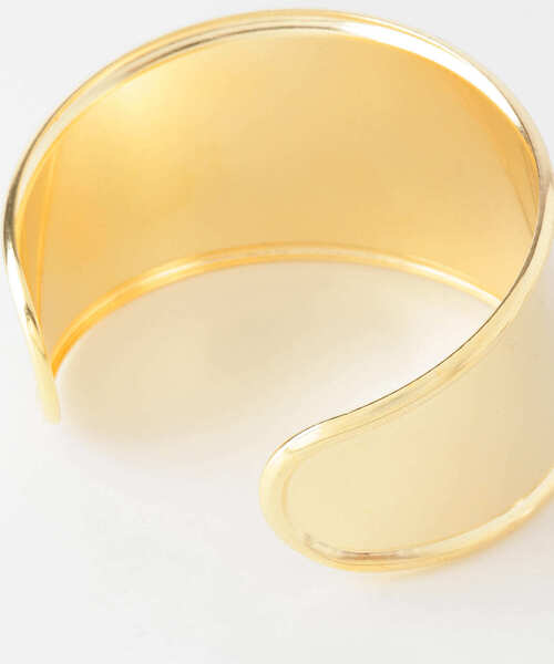 KBF(ケイビーエフ)の「ワイドメタルバングル(ブレスレット・レディース・シルバー/ゴールド・ONE)」の10枚目の写真
