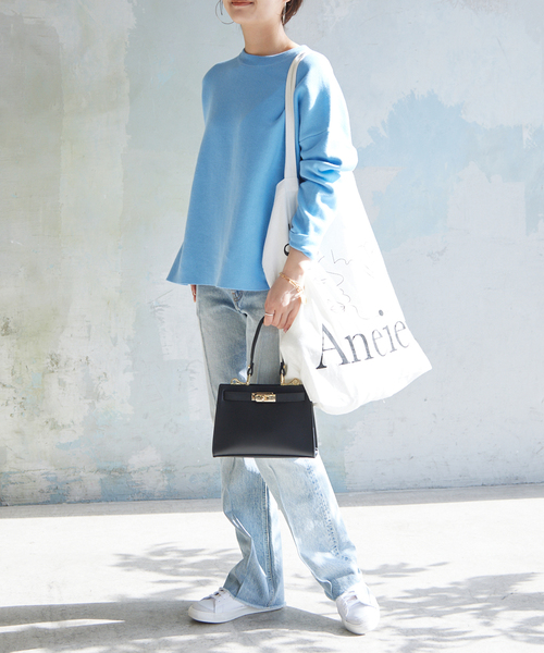 SLOBE IENA(スローブイエナ)の「《追加》【AULENTTI/オウレンティ】 CLASSIC 2WAY ショルダーバッグ(ショルダーバッグ・レディース・ブラック・FREE)」の19枚目の写真