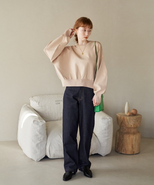 hinari（ヒナリ）の「袖スリットニットプルオーバー（ニット/セーター・レディース・ベージュ/ネイビー/アイボリー/ピンク・FREE）」の7枚目の写真