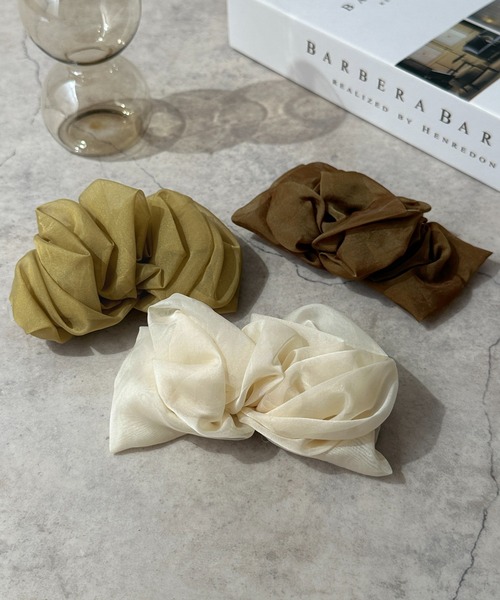 apres jour clair（アプレジュールクレア）の「【apres jour clair×ARIAZ】シアーヘアクリップ（バレッタ/ヘアクリップ・レディース・アイボリー/ダークブラウン/イエロー系その他/グレイッシュベージュ/ブラック/ピンクベージュ・FREE）」の22枚目の写真
