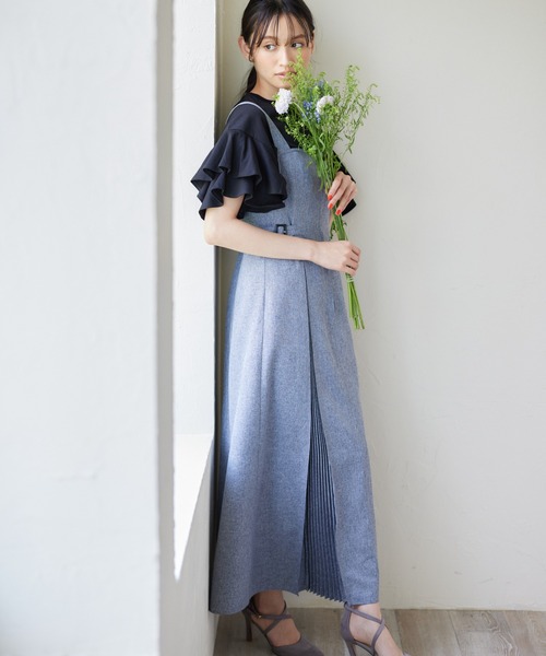 mysty woman(ミスティウーマン)の「マチプリーツジャンスカ 199558(ジャンパースカート・レディース・チャコールグレー/ベージュ/ブルー/グレー・FREE)」の4枚目の写真