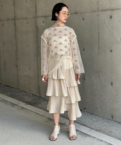 LVEU.(ラブユ.)の「【LVEU.】アシンメトリープリーツティアードスカート / ボトムス スカート ティアード プリーツ アシンメトリー アシメ ミモレ ブラック ベージュ(スカート・レディース・ベージュ/ブラック・FREE)」の8枚目の写真