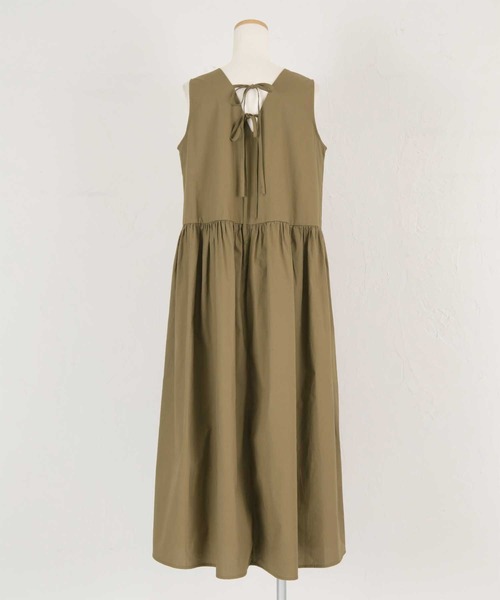 バックリボンギャザーノースリーブワンピース