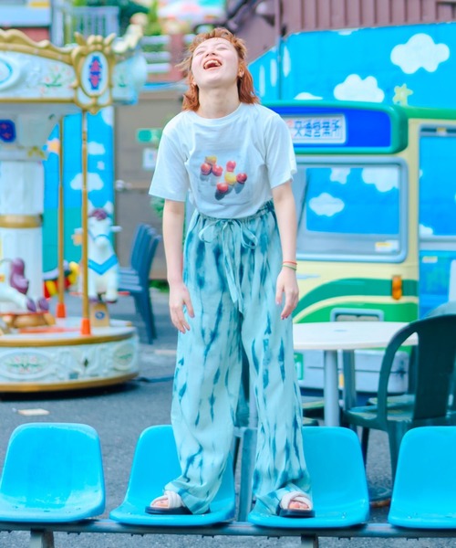 Kastane（カスタネ）の「【Yuri Hanamori コラボ 】イージーパンツ（その他パンツ・レディース・ネイビー・FREE）」の3枚目の写真