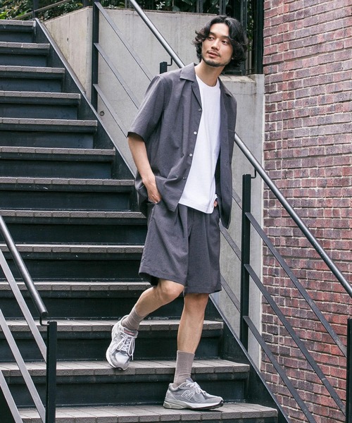 URBAN RESEARCH（アーバンリサーチ）の「『セットアップ対応』『吸水速乾』ドライメランジショートスリーブシャツ（シャツ/ブラウス・メンズ・ベージュ/ブラック/チャコールグレー・SMALL/MEDIUM/LARGE）」の12枚目の写真