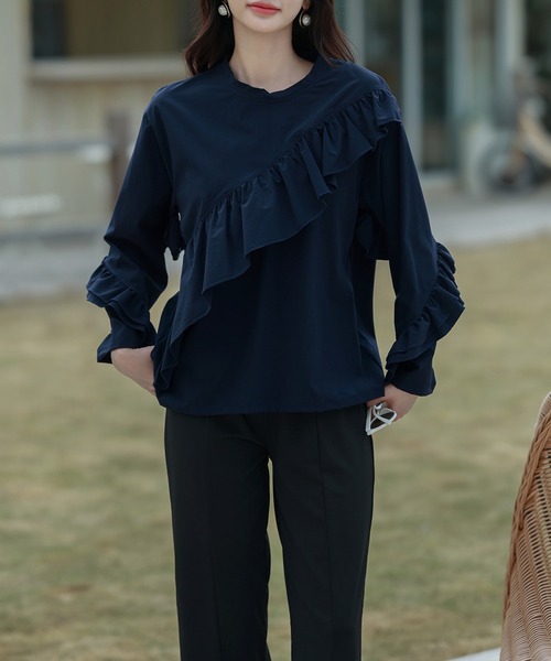 TeddyShop(テディショップ)の「【UVカット率 99%以上】レディース水着 フロント&袖フリルラッシュガードトップス+内スリットテーパードパンツ 上下2点セット(ラッシュガード・レディース・ライトベージュ/ブラウン/ブラック/ネイビー・M/L)」の11枚目の写真