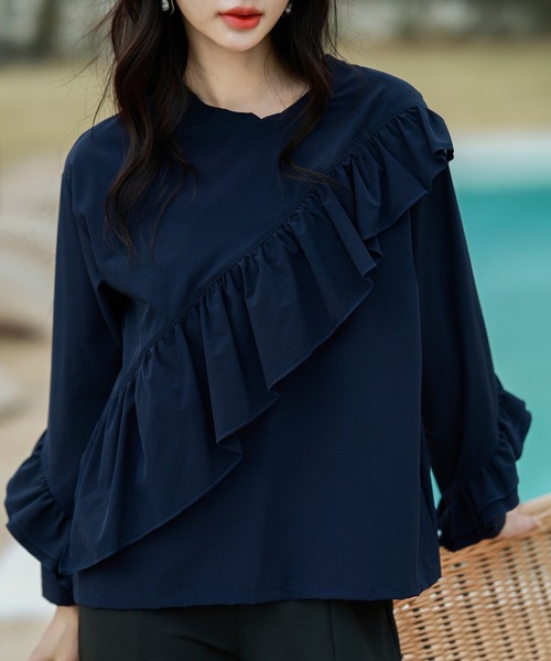 TeddyShop(テディショップ)の「【UVカット率 99%以上】レディース水着 フロント&袖フリルラッシュガードトップス+内スリットテーパードパンツ 上下2点セット(ラッシュガード・レディース・ライトベージュ/ブラウン/ブラック/ネイビー・M/L)」の10枚目の写真