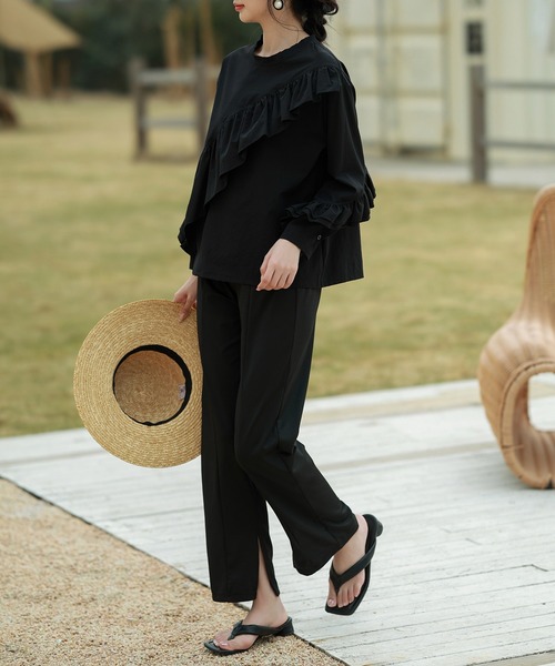 TeddyShop(テディショップ)の「【UVカット率 99%以上】レディース水着 フロント&袖フリルラッシュガードトップス+内スリットテーパードパンツ 上下2点セット(ラッシュガード・レディース・ライトベージュ/ブラウン/ブラック/ネイビー・M/L)」の20枚目の写真