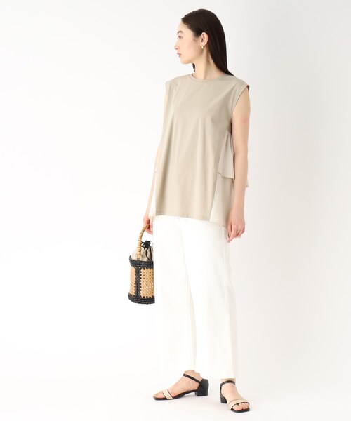 OPAQUE.CLIP（オペークドットクリップ）の「◆ティアードドッキングカットソー【イージーケア/洗濯機洗い可】（Tシャツ/カットソー・レディース・サンドベージュ/チャコールグレー/オフホワイト/ブラック・36/38/40）」の7枚目の写真