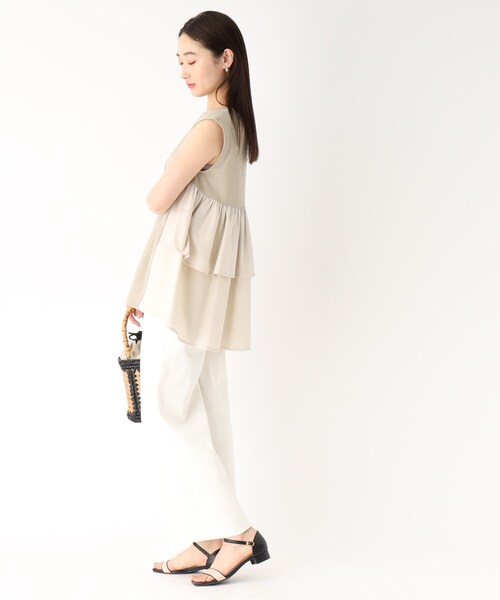 OPAQUE.CLIP（オペークドットクリップ）の「◆ティアードドッキングカットソー【イージーケア/洗濯機洗い可】（Tシャツ/カットソー・レディース・サンドベージュ/チャコールグレー/オフホワイト/ブラック・36/38/40）」の19枚目の写真