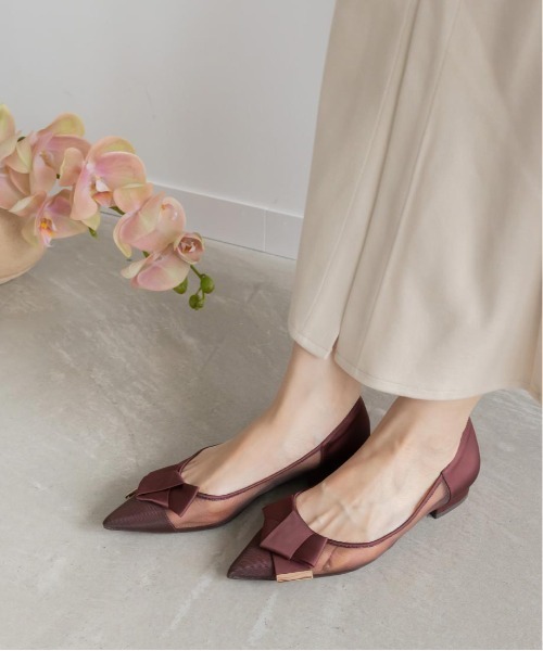 RANDA（ランダ）の「サテンリボンシアーフラットパンプス（パンプス・レディース・アイボリー/ブラウン/ブラック・22.5/23/23.5/24/24.5/25.5/25/22）」の13枚目の写真