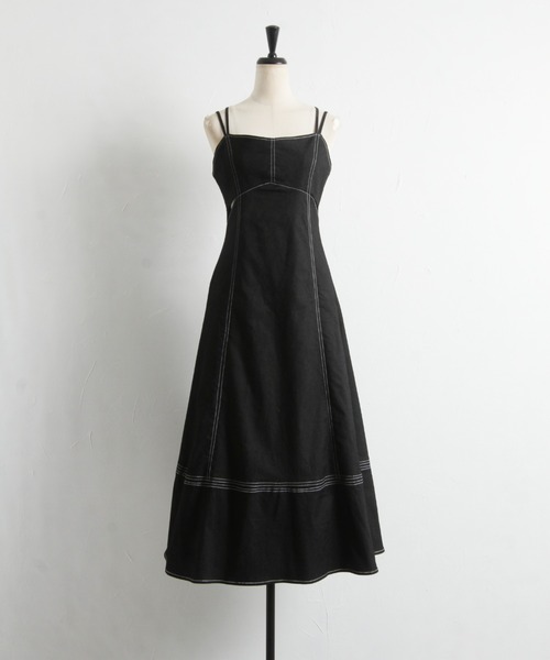 tocco closet(トッコ クローゼット)の「【ZOZO限定】ステッチ入りカットアウトデニムライクキャミワンピース(ワンピース・レディース・インディゴブルー/ブラック・M)」の6枚目の写真