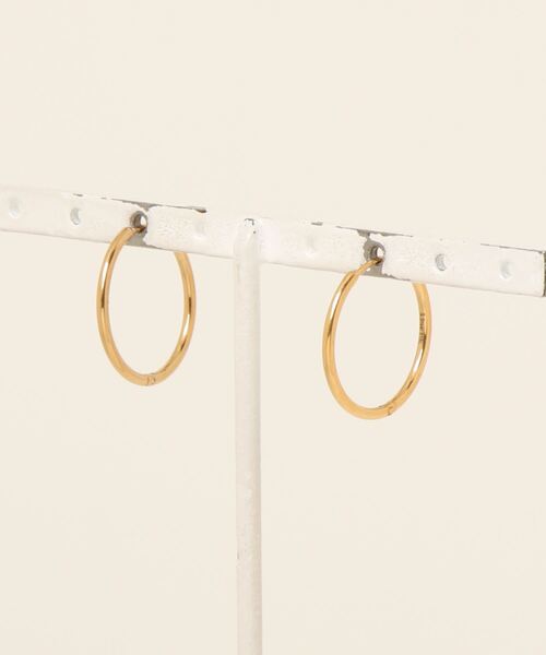 novice（ノーヴィス）の「【novice】Hinged Thin Hoop Pierce［Stainless］（ピアス（両耳用）・レディース・シルバー/ゴールド・FREE）」の16枚目の写真