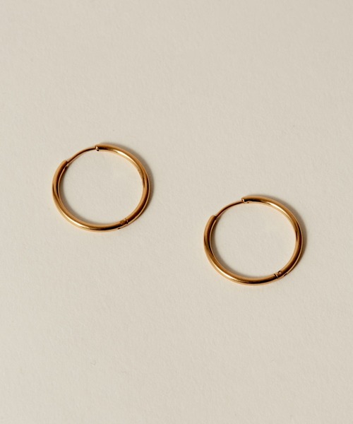 novice（ノーヴィス）の「【novice】Hinged Thin Hoop Pierce［Stainless］（ピアス（両耳用）・レディース・シルバー/ゴールド・FREE）」の5枚目の写真