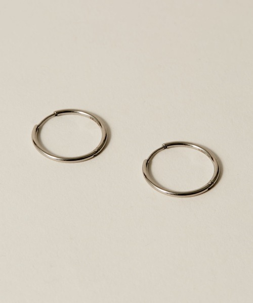 novice（ノーヴィス）の「【novice】Hinged Thin Hoop Pierce［Stainless］（ピアス（両耳用）・レディース・シルバー/ゴールド・FREE）」の15枚目の写真