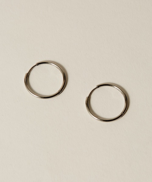 novice（ノーヴィス）の「【novice】Hinged Thin Hoop Pierce［Stainless］（ピアス（両耳用）・レディース・シルバー/ゴールド・FREE）」の13枚目の写真