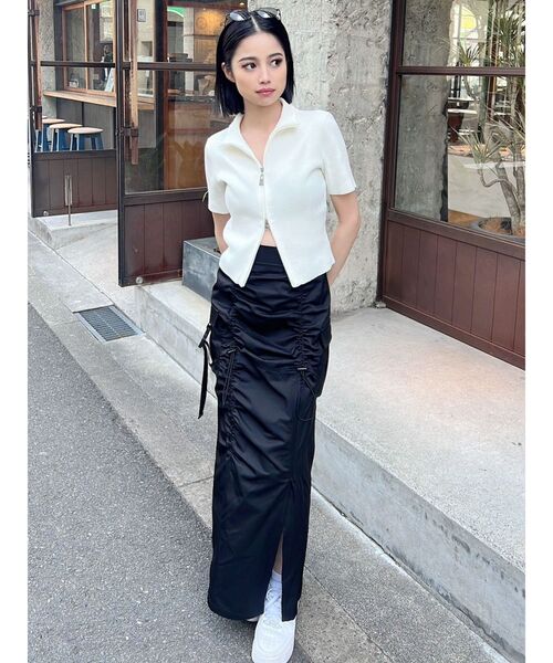 GYDA（ジェイダ）の「GGスライダーダブルファスナーニットトップス（ニット/セーター・レディース・ブラック/オフホワイト/ライトグリーン・FREE）」の6枚目の写真