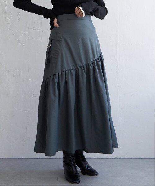 VENCEEXCHANGE（ヴァンスエクスチェンジ）の「ナイロンティアードミリタリースカート（スカート・レディース・チャコールグレー/ブラック/グリーン・FREE）」の5枚目の写真
