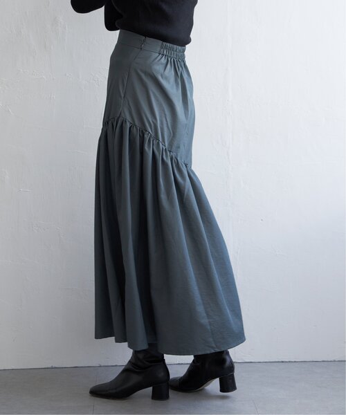 VENCEEXCHANGE（ヴァンスエクスチェンジ）の「ナイロンティアードミリタリースカート（スカート・レディース・チャコールグレー/ブラック/グリーン・FREE）」の7枚目の写真