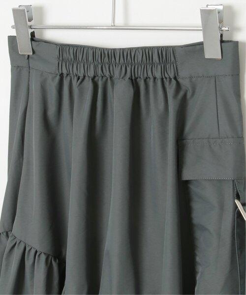 VENCEEXCHANGE（ヴァンスエクスチェンジ）の「ナイロンティアードミリタリースカート（スカート・レディース・チャコールグレー/ブラック/グリーン・FREE）」の20枚目の写真