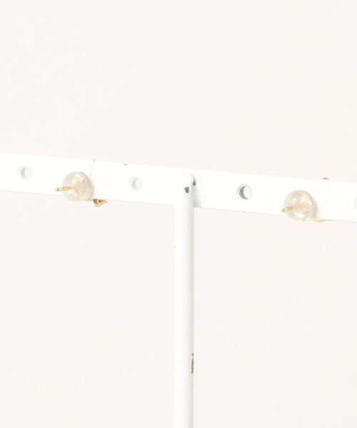 4℃(ヨンドシー)の「【Autumn Collection】シルバー イヤーカフ&ピアスセット(ピアス(両耳用)・レディース・イエローゴールド・FREE)」の13枚目の写真