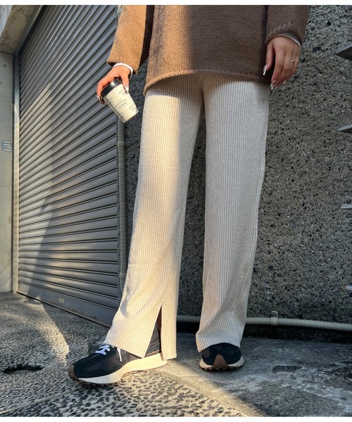 anap mimpi（アナップミンピ）の「杢ニットソーユッタリストレートリブパンツ（その他パンツ・レディース・ベージュ/ラベンダー/ブラック・FREE）」の14枚目の写真