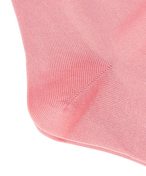 SHIPS（シップス）の「【SHIPS別注】【PINK RIBBONチャリティー】Piedi Nudi:パック ソックス（ソックス/靴下・レディース・マルチ・ONE SIZE）」の4枚目の写真
