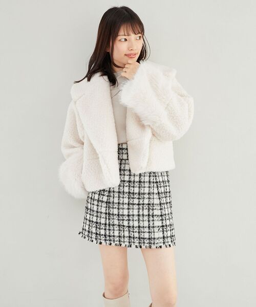 MAJESTIC LEGON(マジェスティックレゴン)の「裾フリンジチェックスカート(スカート・レディース・ブラック系その他/ホワイト系その他2/レッド系その他2/グレー系その他・MEDIUM)」の21枚目の写真