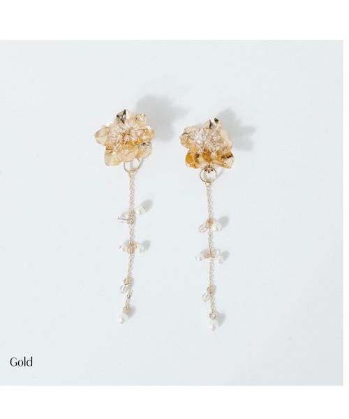 Cupid Heart(キューピッドハート)の「【Cupid Heart】結婚式アクセ!メタルビーズフラワー2WAYイヤリング(イヤリング・レディース・シルバー/ゴールド・MEDIUM)」の3枚目の写真