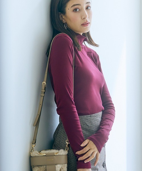 slattgir（スラットジール）の「高身長　綿１００％ハイネックTシャツ　（トールサイズ）（Tシャツ/カットソー・レディース・カーキブラウン/杢グレー/ブラック/ワイン/チャコール・M/4L/5L/3L/L/LL）」の5枚目の写真