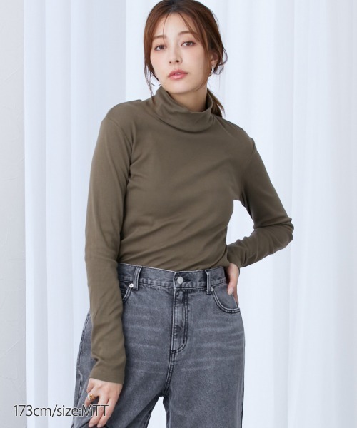 slattgir（スラットジール）の「高身長　綿１００％ハイネックTシャツ　（トールサイズ）（Tシャツ/カットソー・レディース・カーキブラウン/杢グレー/ブラック/ワイン/チャコール・M/4L/5L/3L/L/LL）」の19枚目の写真