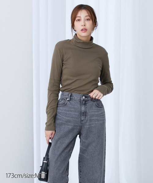 slattgir（スラットジール）の「高身長　綿１００％ハイネックTシャツ　（トールサイズ）（Tシャツ/カットソー・レディース・カーキブラウン/杢グレー/ブラック/ワイン/チャコール・M/4L/5L/3L/L/LL）」の21枚目の写真