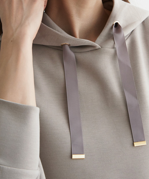 ikka（イッカ）の「GOKU楽 ダンボールニットフードパーカー（パーカー・レディース・ブラック/ダークグリーン/モカ/ベージュ・S/M/L）」の14枚目の写真