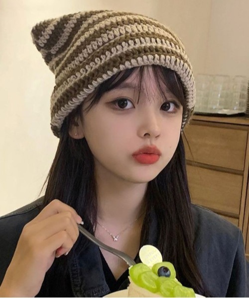 B.I.D.（ビーアイディー）の「ボーダーニットキャップ 猫耳 Y2K(MA)（ニットキャップ/ビーニー・レディース・ピンク/ブラウン/グレー・FREE）」の3枚目の写真