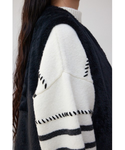 AZUL by moussy(アズールバイマウジー)の「フラッフィーフェイクファーベスト(ベスト・レディース・アイボリー/ブラック/ライトブラウン/ライトグレー・FREE)」の17枚目の写真