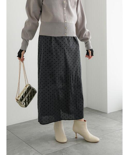 Te chichi（テチチ）の「フロッキードットシアータイトスカート（スカート・レディース・ブラック/ベージュ・F）」の3枚目の写真