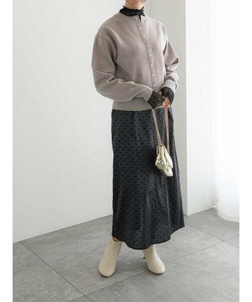 Te chichi（テチチ）の「フロッキードットシアータイトスカート（スカート・レディース・ブラック/ベージュ・F）」の4枚目の写真