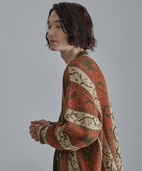 Revo.（レボ）の「Revo.　アンティークリーフパターン CA カーディガン（カーディガン/ボレロ・メンズ・ネイビー/カーキ/ブラック・L/M）」の7枚目の写真