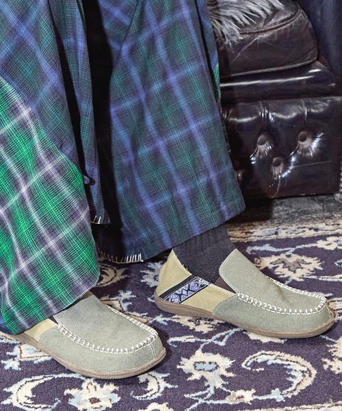 チャイハネ(チャイハネ)の「【チャイハネ】ファルガMEN'Sシューズ(スリッポン・メンズ・ネイビー/ブラウン/カーキ/ブラック・L/LL)」の17枚目の写真