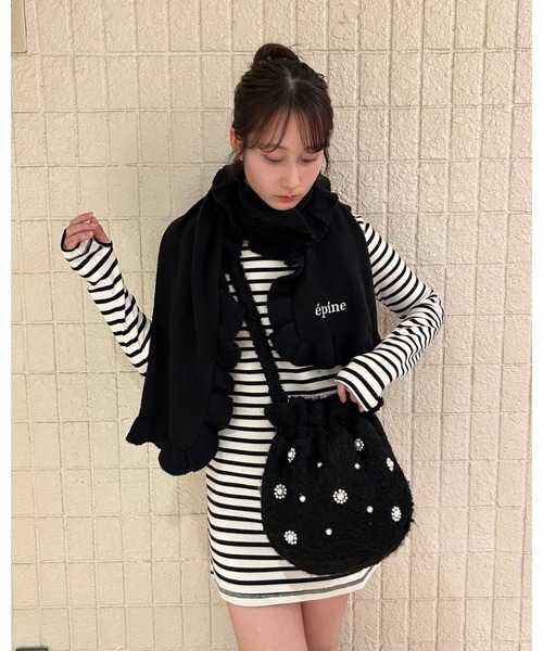 epine（エピヌ）の「flower Pearl fur gather bag（ショルダーバッグ