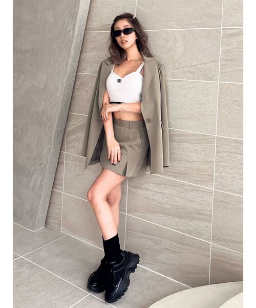 GYDA（ジェイダ）の「フェイクスリットスカートライクショートパンツ（スカート・レディース・ライトブルー/ブラック/ベージュ・FREE）」の18枚目の写真