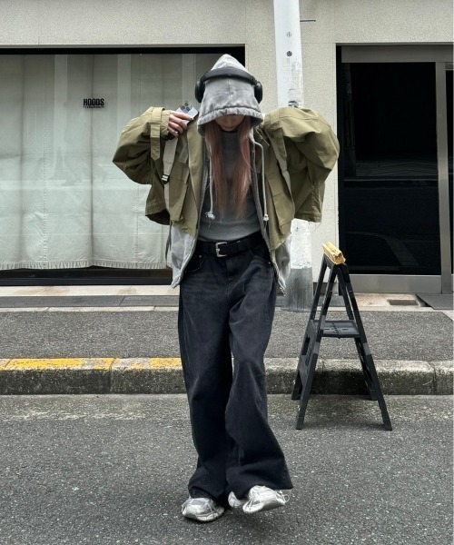 Chikashitsu +(チカシツプラス)の「【Chikashitsu +】pocket string backpack / 【チカシツプラス】ポケットストリングバッグパック(バックパック/リュック・メンズ・アイボリー/ブラック・ONE SIZE)」の19枚目の写真