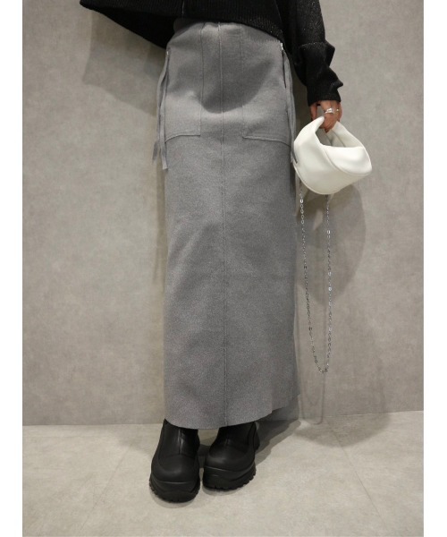 TRUNC(トランクエイティーエイト)の「Zip Pocket Knit Skirt(スカート・レディース・ブラック/グレー・FREE)」の3枚目の写真