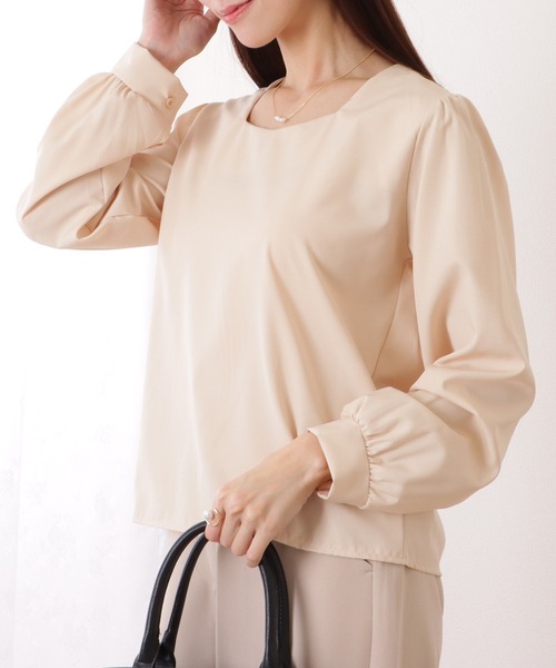Lace Ladies(レースレディース)の「シンプル スクエア × ハートネック 長袖 プルオーバー(シャツ/ブラウス・レディース・ブラック/ベージュ・XL/M/S)」の3枚目の写真