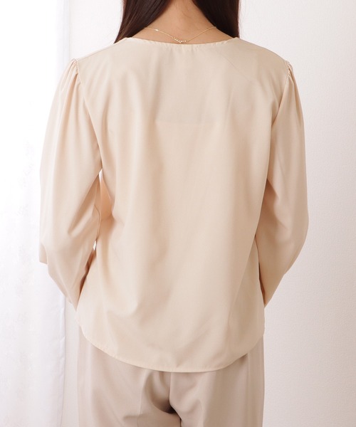 Lace Ladies(レースレディース)の「シンプル スクエア × ハートネック 長袖 プルオーバー(シャツ/ブラウス・レディース・ブラック/ベージュ・XL/M/S)」の8枚目の写真