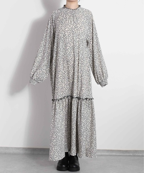 cepo（セポ）の「花柄シャーリングワンピース（ワンピース・レディース・ネイビー/オフホワイト・M）」の22枚目の写真